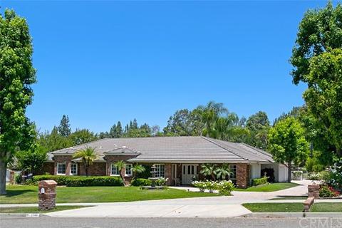 2545 Amy Way, Riverside, CA 92506 photo 1