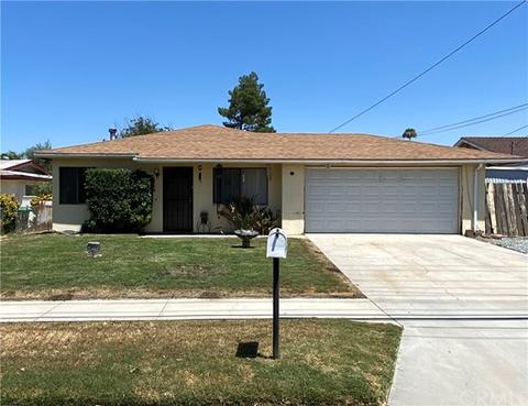 574 E Johnston Ave, Hemet, CA 92543 photo 1