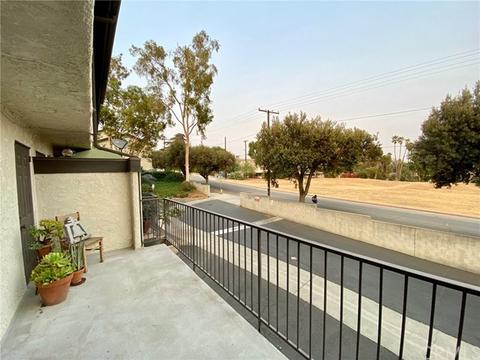 4669 Knickerbocker Ln, Riverside, CA 92501 photo 1