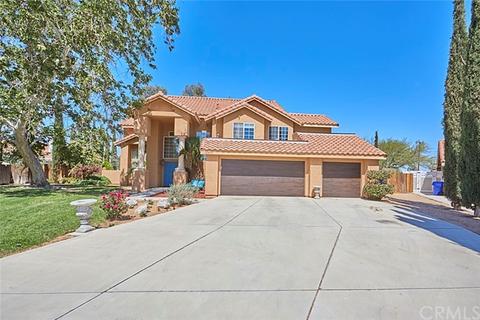 12470 Pocono Pl, Apple Valley, CA 92308 photo 1