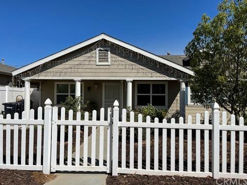 154 E 11th St, Perris, CA 92570 photo 1