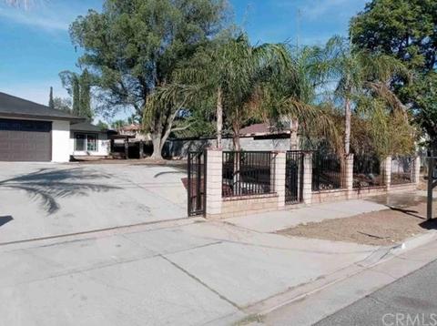 10561 Cypress Ave, Riverside, CA 92505 photo 1