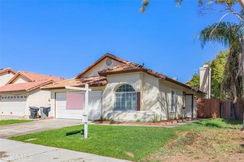 700 Spinnaker Dr, Perris, CA 92571 photo 1