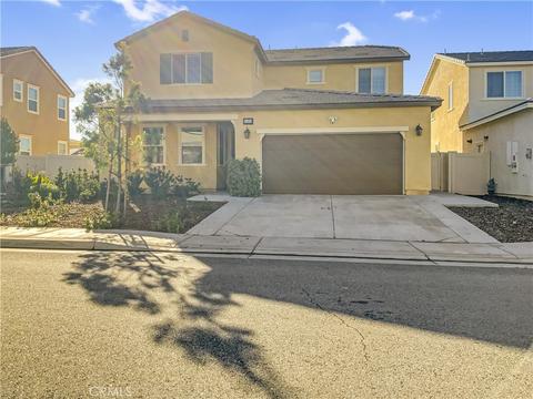 1453 Galaxy Dr, Beaumont, CA 92223 photo 1