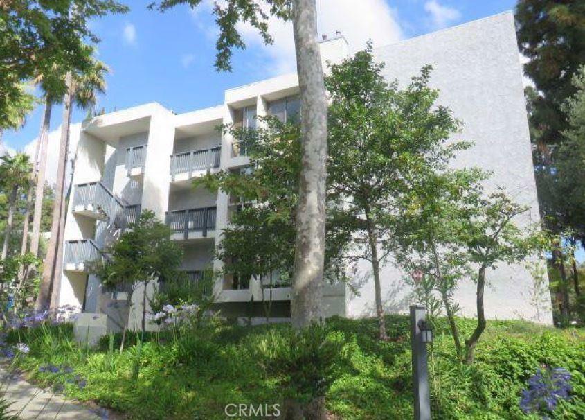 3605 W Hidden Ln 107, Rolling Hills Estates, CA 90274 1 photo Movoto