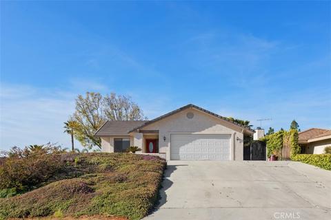 14268 Moonridge Dr, Riverside, CA 92503 photo 1