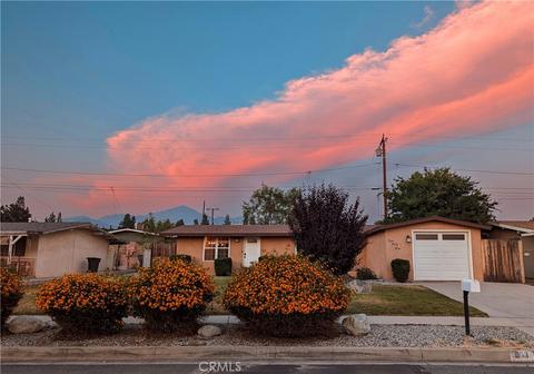 933 Barbra Ln, Redlands, CA 92374 photo 1