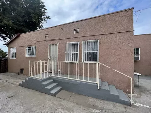 913 E 87th St, Los Angeles, CA 90002