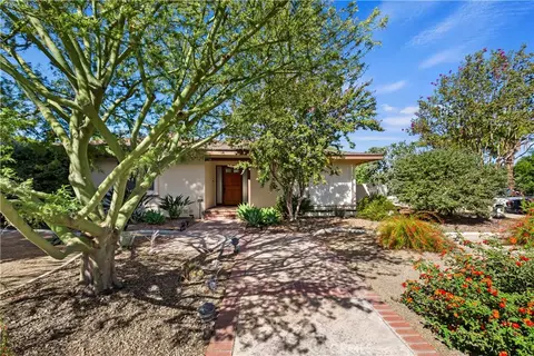 5201 Stonewood Dr, Riverside, CA 92506 photo 1