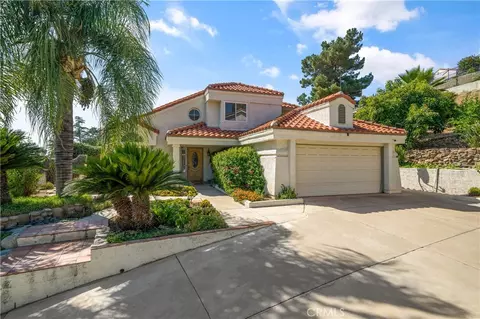 28784 Canyon Oak Dr, Highland, CA 92346