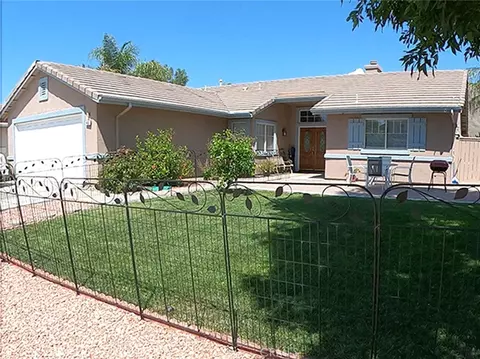 1463 Stratus St, San Jacinto, CA 92582