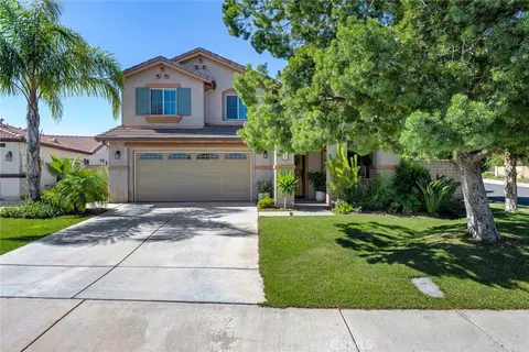 15302 Madrone Ct, Lake Elsinore, CA 92530