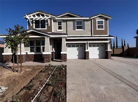 6421 N Mount Mckinley Way, San Bernardino, CA 92407