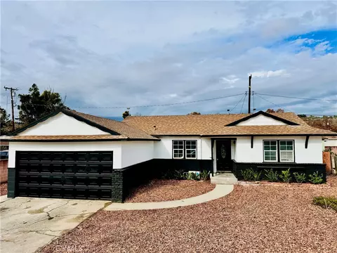 2707 Lyndale Ave, Pomona, CA 91768