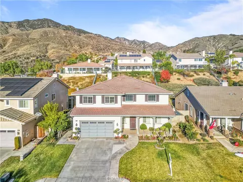 29266 Henderson Ln, Highland, CA 92346