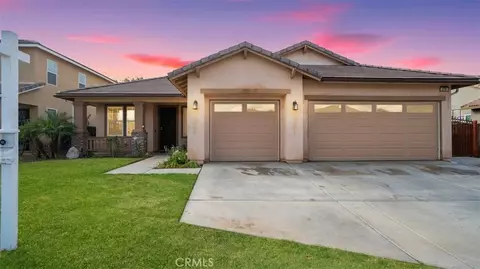 278 Holsteiner Cir, San Jacinto, CA 92582