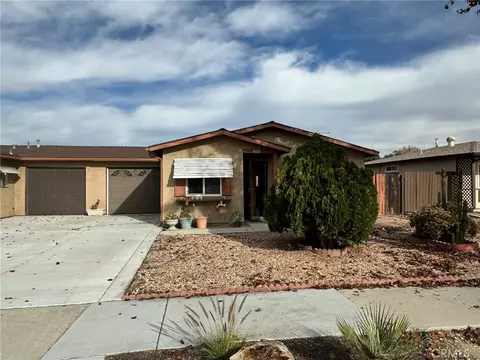 1894 Calle Pasito, Hemet, CA 92545