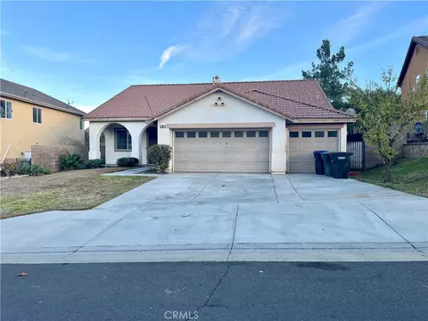 159 Alabaster, Perris, CA 92570
