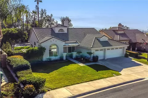 29609 Bright Spot Rd, Highland, CA 92346