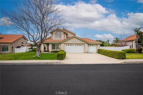 2313 W Via Bello Dr, Rialto, CA 92377