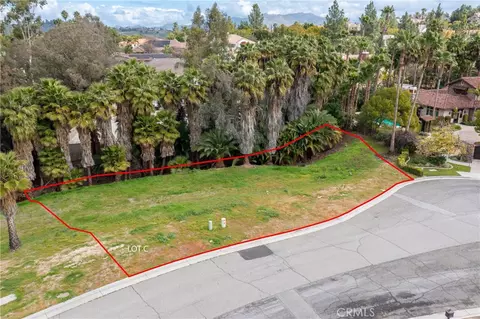 1383 Ocotillo Dr, Riverside, CA 92506 photo 15