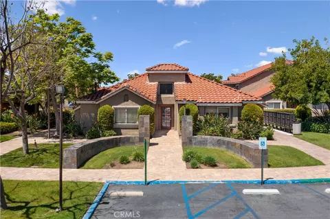 200 E Alessandro Blvd #82, Riverside, CA 92508