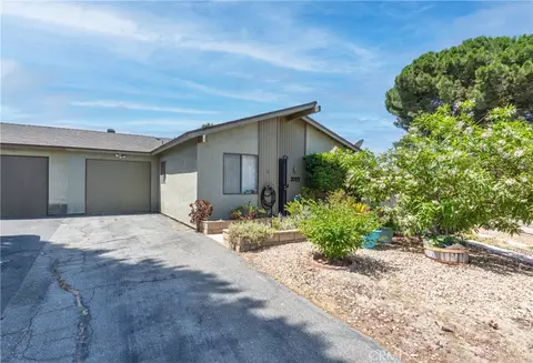 2053 Pueblo Dr, Hemet, CA 92545