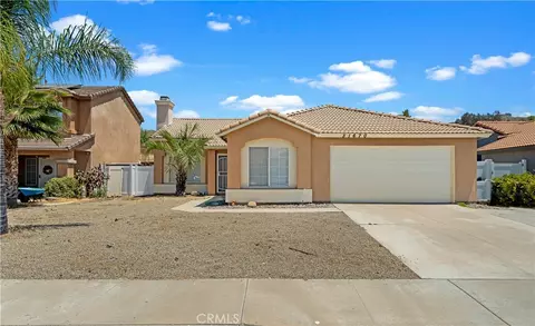 31670 Willow View Pl, Lake Elsinore, CA 92532