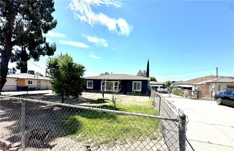 1105 W 48th St, San Bernardino, CA 92407