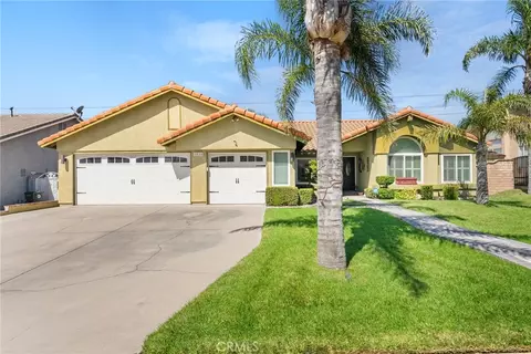3956 N Flame Tree Ave, Rialto, CA 92377