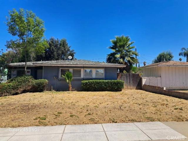 3475 Mono Dr, Riverside, CA 92506 | 24 Photos - Movoto