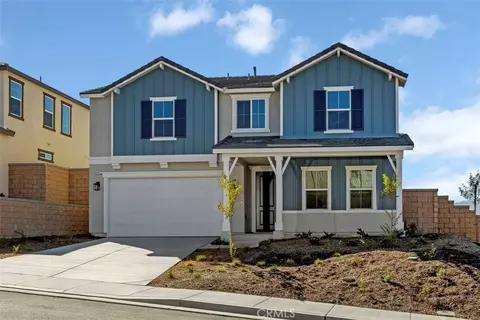 45135 Kingbird Ln, Lake Elsinore, CA 92532