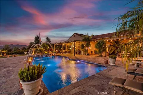 5300 Lochmoor Dr, Riverside, CA 92507