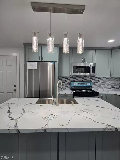 350 E San Jacinto #126, Perris, CA 92571
