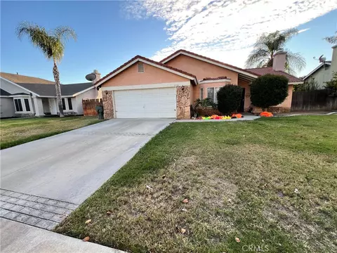 4746 Mango Ct, Riverside, CA 92504