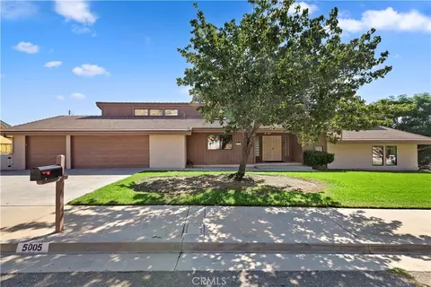 5005 Alta Mira Way, Riverside, CA 92505
