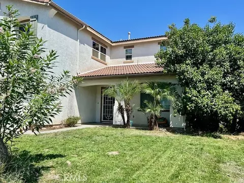 1091 Enchanted Trl, San Jacinto, CA 92582