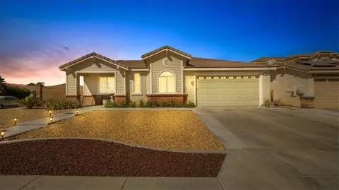 506 Sparrow Ln, San Jacinto, CA 92582