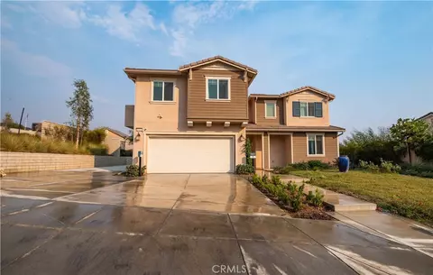 6911 N Curtis Ln, San Bernardino, CA 92407