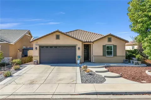4085 Tamarind Rdg, Lake Elsinore, CA 92530