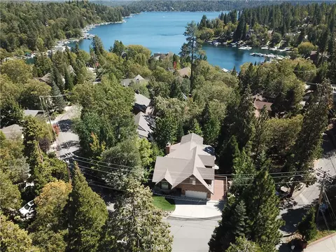 27547 W Shore Rd, Lake Arrowhead, CA 92352
