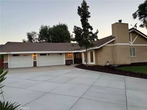 15075 Larson Rd, Lake Elsinore, CA 92530