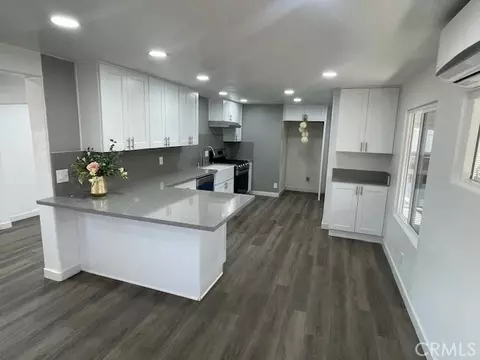 31776 Via Valdez St, Lake Elsinore, CA 92530