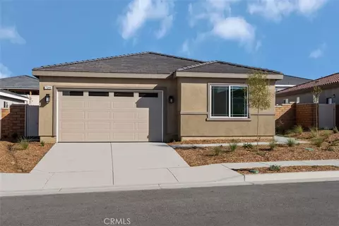 7544 Nectarsweet Dr, Riverside, CA 92507