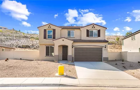 4185 Myrtle St, Lake Elsinore, CA 92530