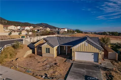 6925 N Curtis Ln, San Bernardino, CA 92407