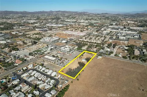 25071 Adams Ave, Murrieta, CA 92562