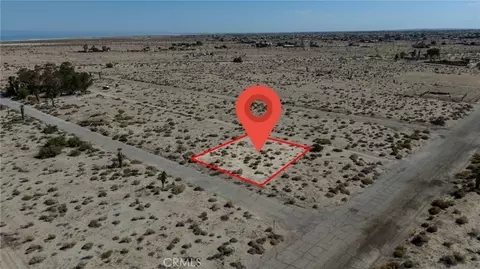 1383 Elmwood Ave, Thermal, CA 92274