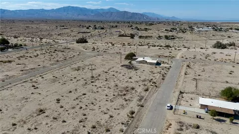 2679 Aberdeen Dr, Thermal, CA 92274 photo 10