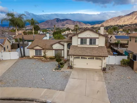 28348 Tonner Dr, Highland, CA 92346